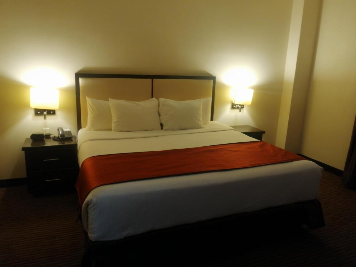 Best Western Plus La Mina Parral Esterno foto